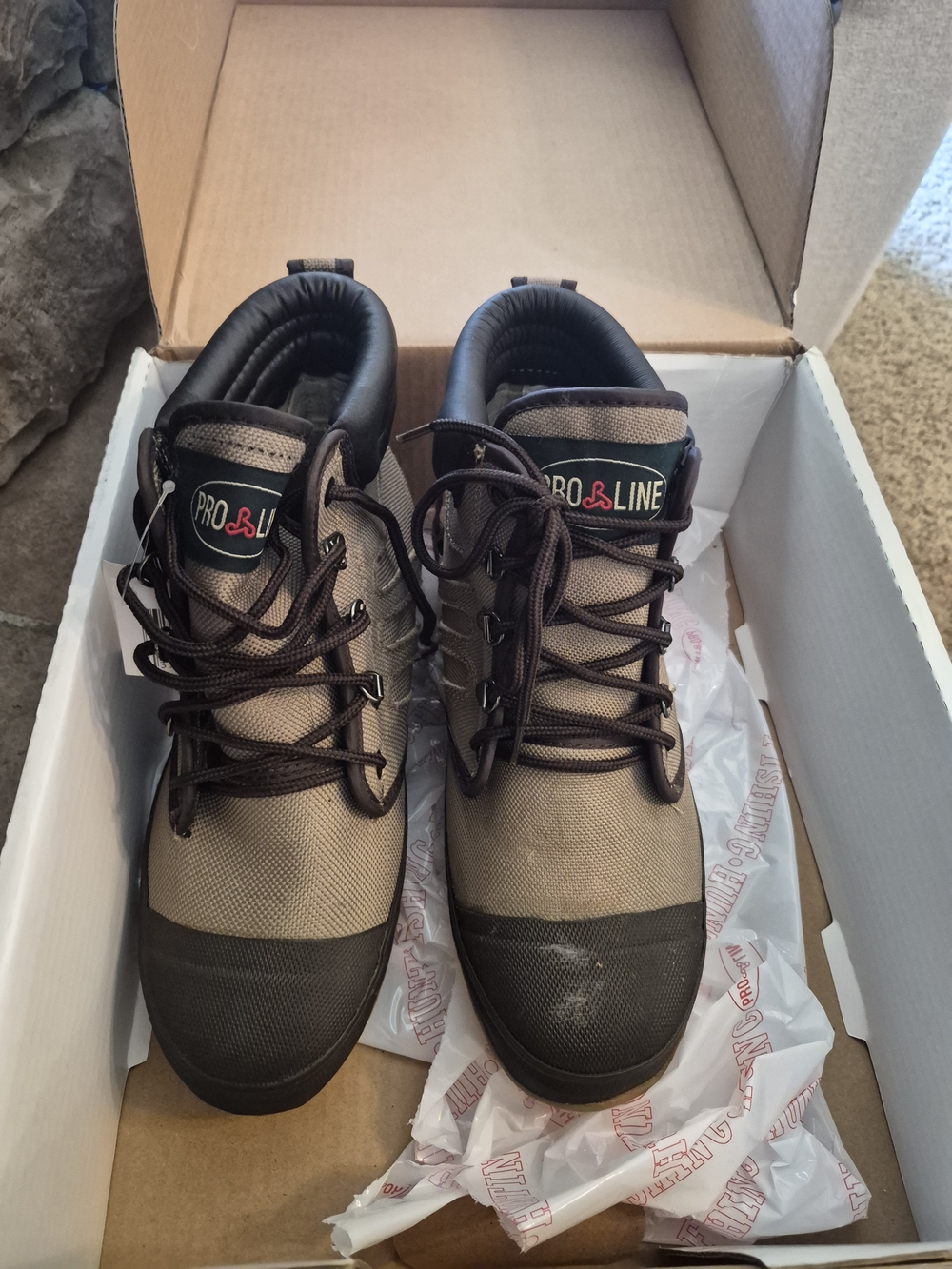 Men’s Brown Fishing & Hunting Shoes - Durable Lace-Up